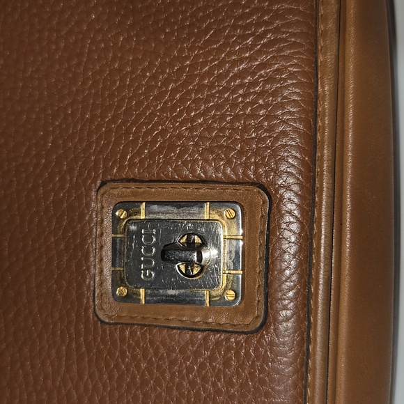 Gucci Brown Crossbody - Picture 4 of 11